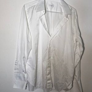 Ermenegildo Zegna long sleeve button down with French cuffs. Mens 44/17.5